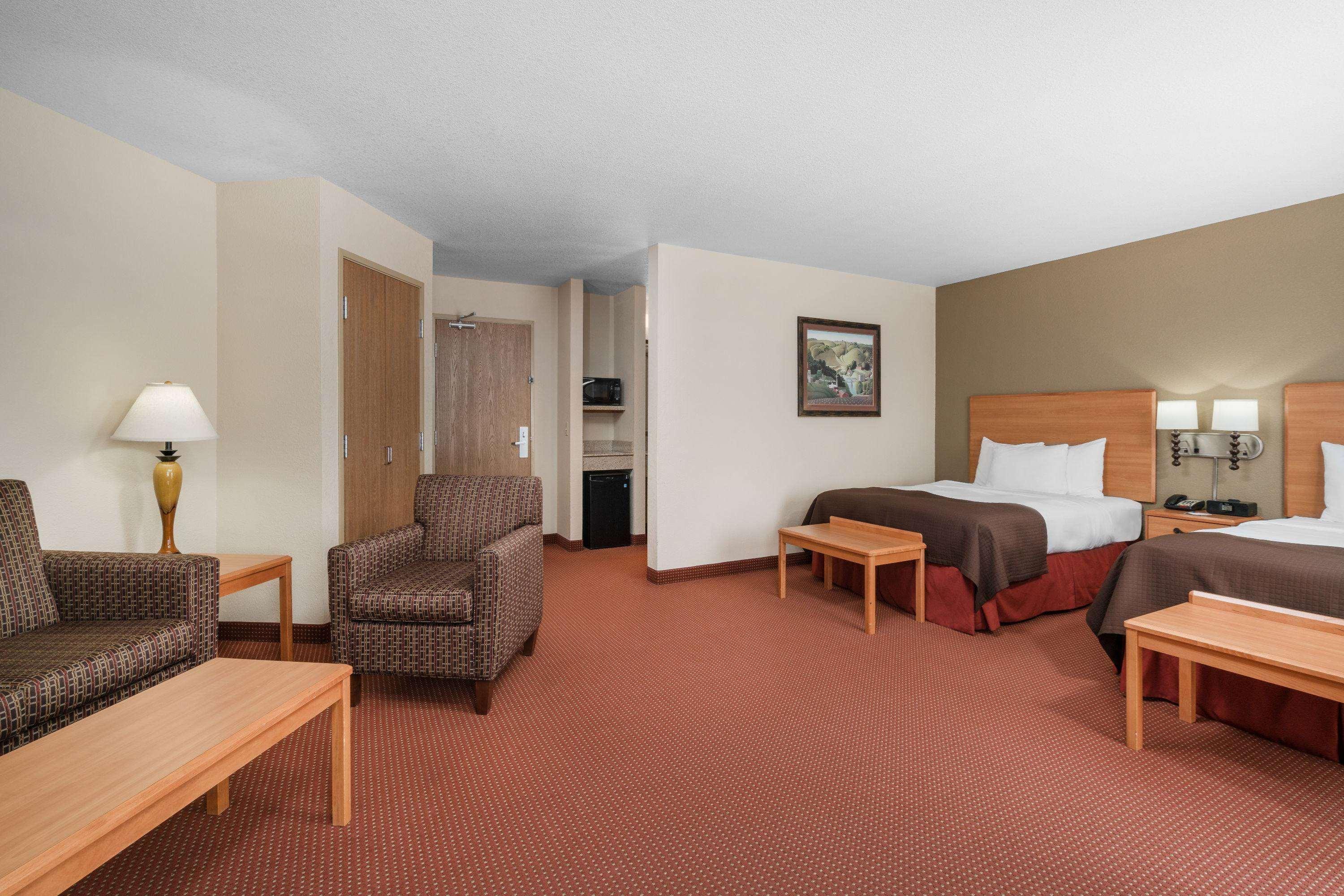 Americinn By Wyndham Anamosa Exterior photo